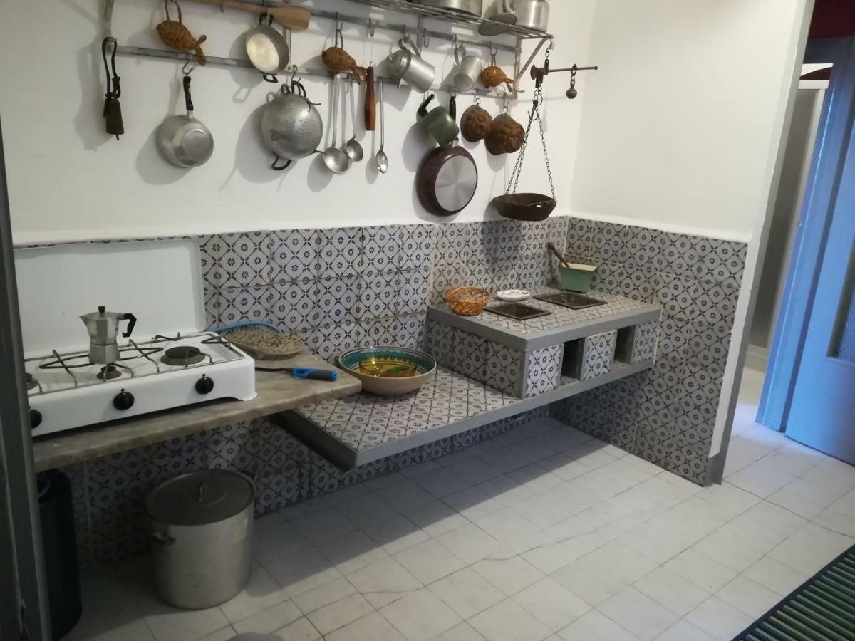 Casa In Palazzo Graffeo Sven Apartment Palermo Luaran gambar